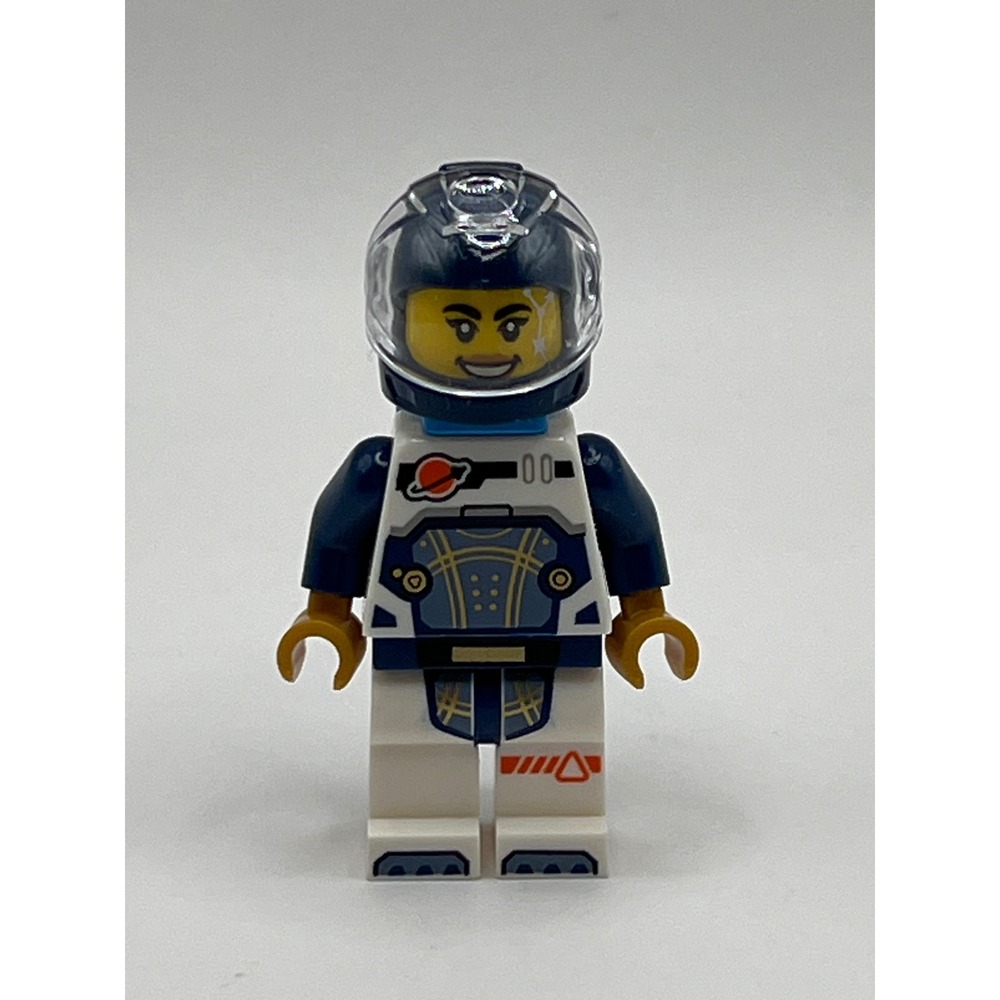 LEGO Female Astronaut Minifigure cty1692 White Dark Blue Suit Helmet Tank
